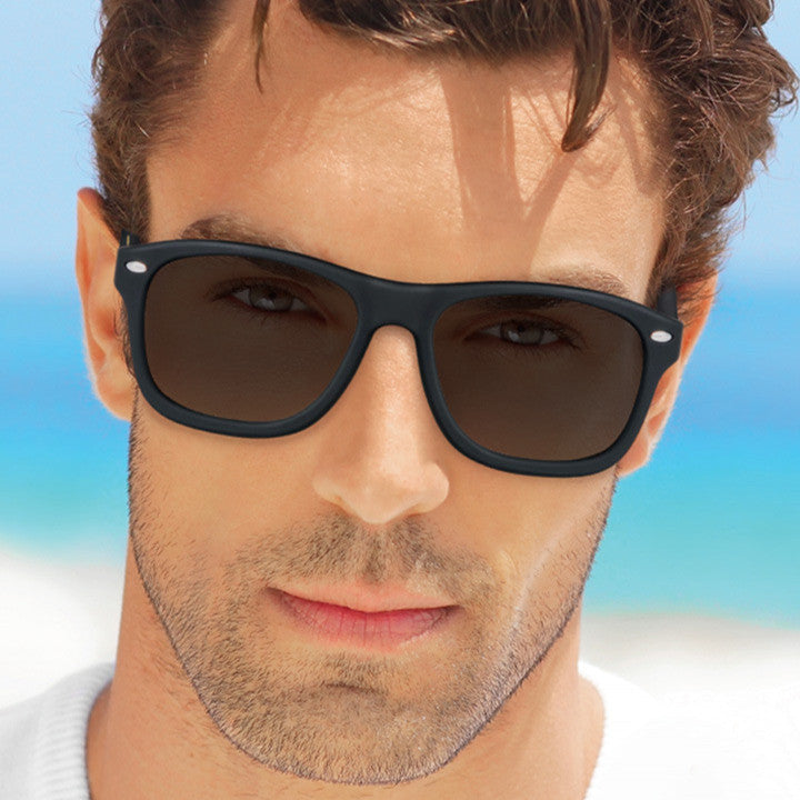 Intelligent Color Changing Sunglasses